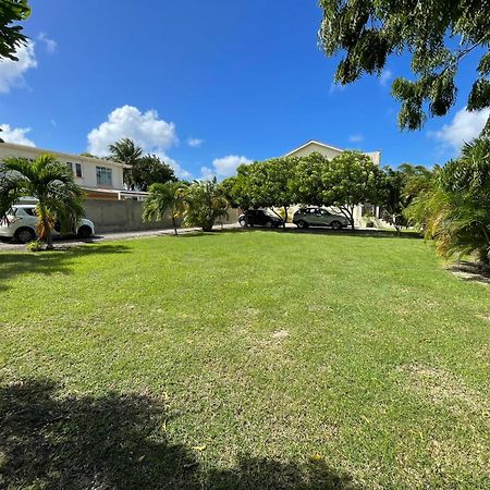 Almond Palm Apartment Saint Michael Exterior photo