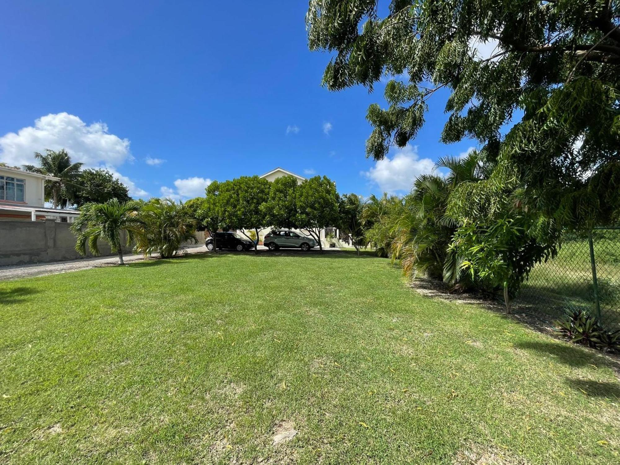 Almond Palm Apartment Saint Michael Exterior photo